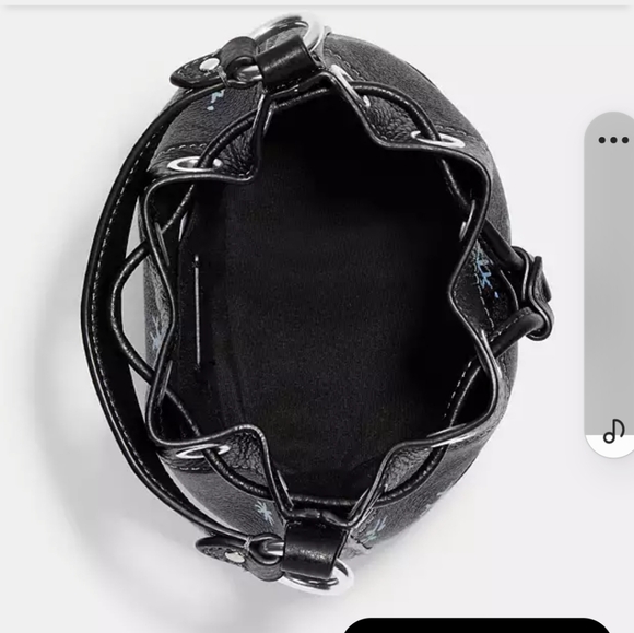 Coach Dempsey Drawstring Bucket bag - Picture 3 of 4